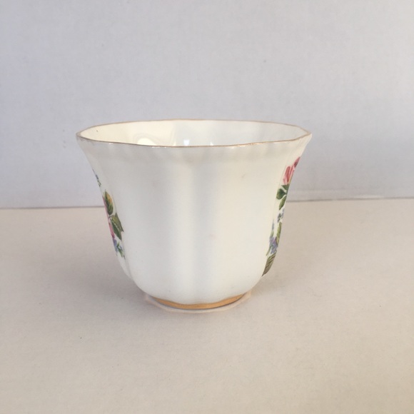 Royal Grafton - Tea Cup Set - Picture 3 of 7